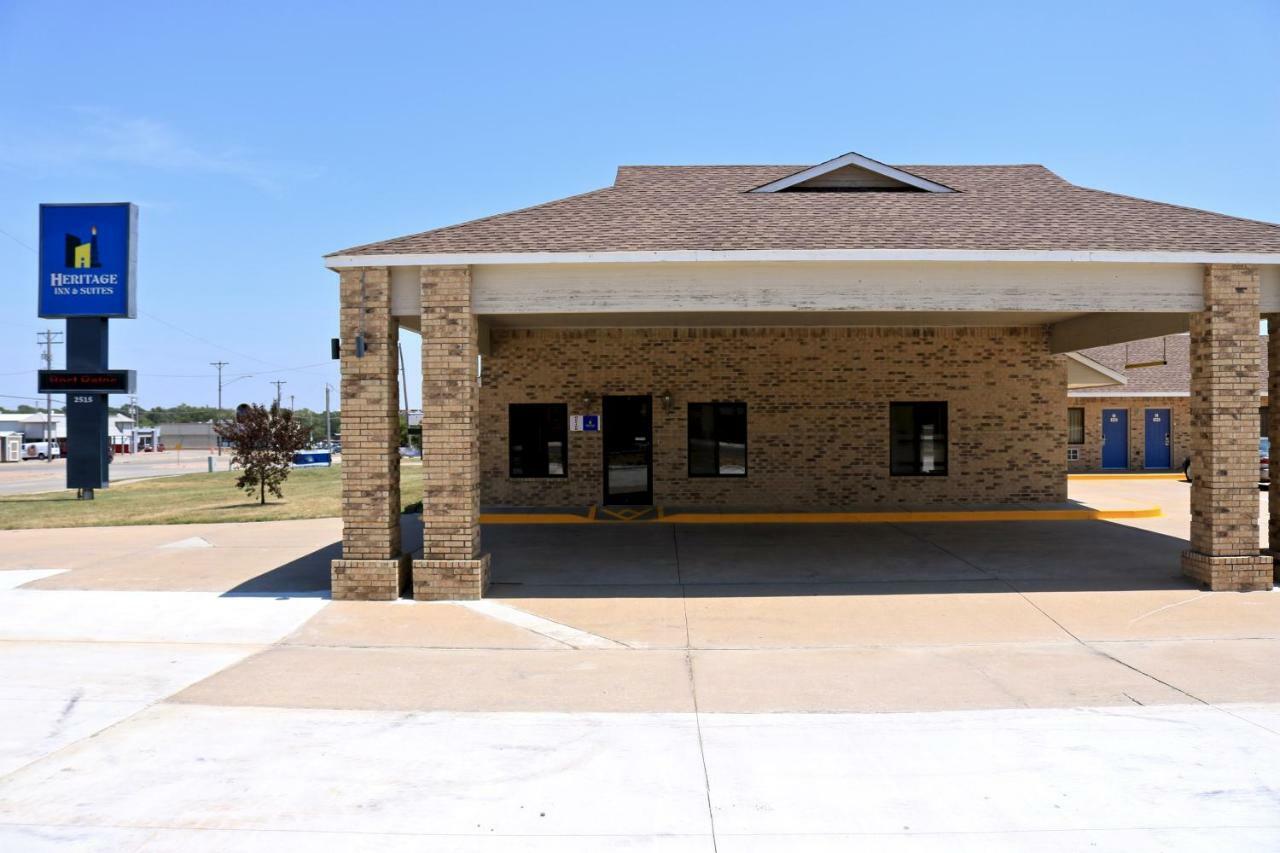 Heritage Inn & Suites El Dorado Extérieur photo